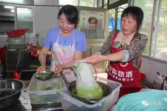 大别山特色美食-岳西&quot;神仙槎&quot;豆腐制作过程